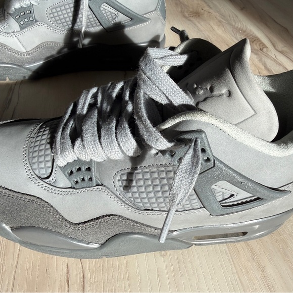 Nike Jordan 4 Grey Retro SE Wet Cement Sneakers FQ7928-001 - Picture 8 of 16